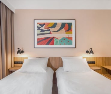 -20% for accommodation